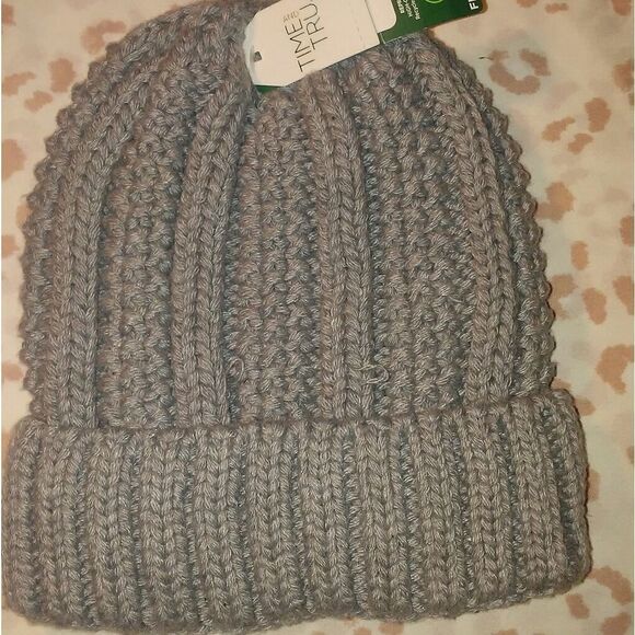 NWT Time & Tru solid pom gray beanie - Picture 2 of 8